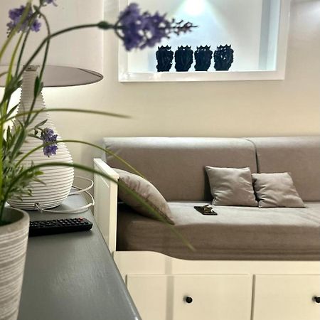 Gdm Central Apartment ปาแลร์โม ภายนอก รูปภาพ