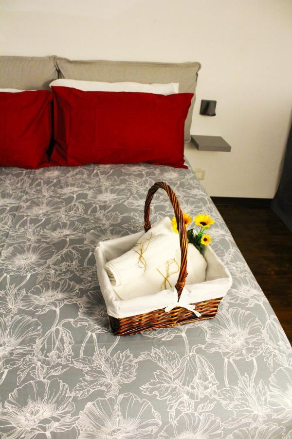 Gdm Central Apartment ปาแลร์โม ภายนอก รูปภาพ