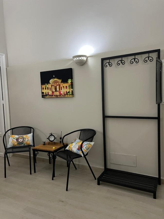 Gdm Central Apartment ปาแลร์โม ภายนอก รูปภาพ