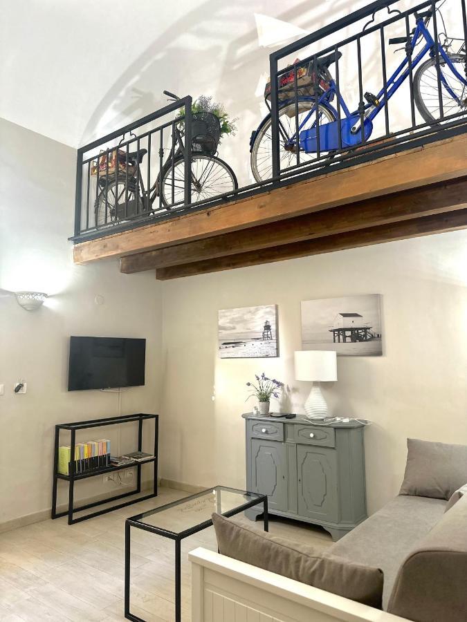 Gdm Central Apartment ปาแลร์โม ภายนอก รูปภาพ